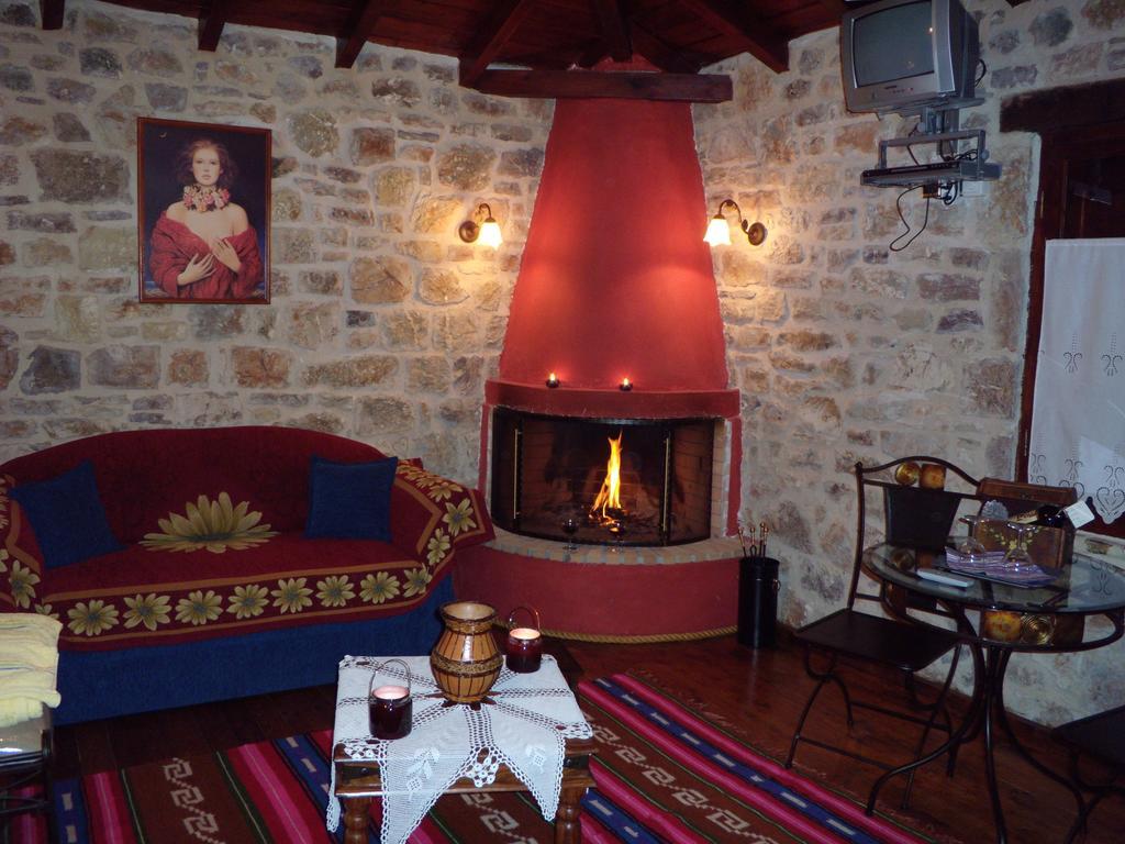 Arhontiko Kordopati Traditional Guesthouse Daras Rom bilde